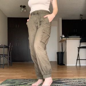 Forever 21 olive green belted cargo joggers